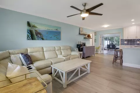 699 Cree St, Jupiter, FL 33458 photo 4