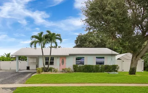 699 Cree St, Jupiter, FL 33458 photo 1