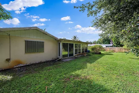 550 SW Manor Dr, Stuart, FL 34994 photo 26