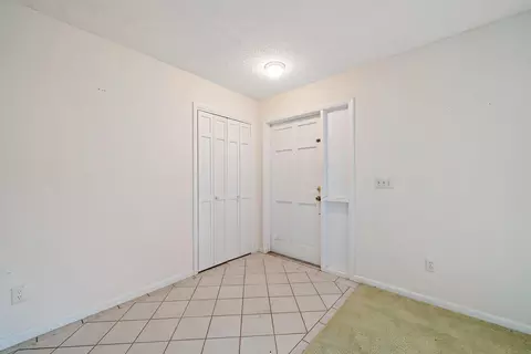 550 SW Manor Dr, Stuart, FL 34994 photo 6