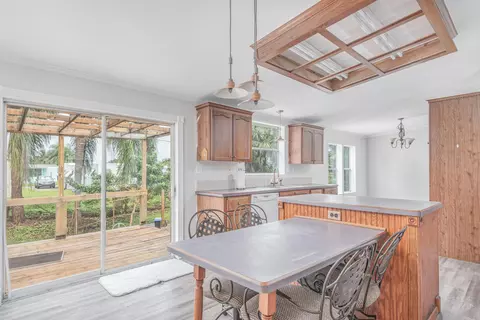 5419 SE Celestial Cir, Stuart, FL 34997 photo 8