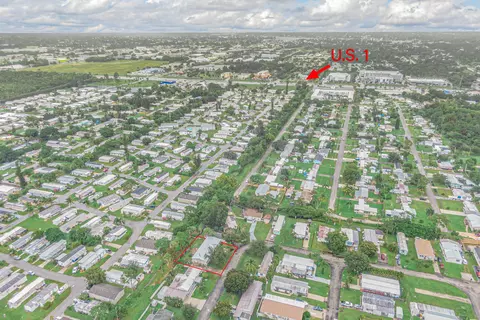 5419 SE Celestial Cir, Stuart, FL 34997 photo 3