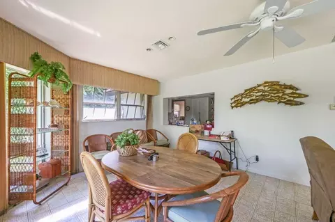 535 Forestview Dr, Atlantis, FL 33462 photo 8