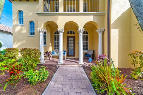 105 Santander Dr, Jupiter, FL 33458 photo 3