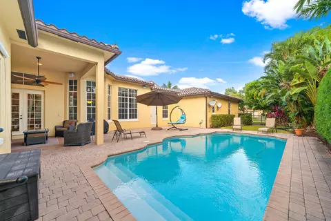 105 Santander Dr, Jupiter, FL 33458 photo 35