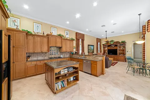 105 Santander Dr, Jupiter, FL 33458 photo 10
