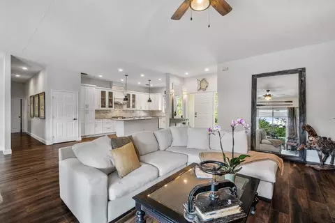 706 Warren Dr, Jupiter, FL 33458 photo 6