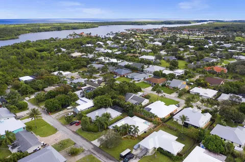 5606 SE Matousek St, Stuart, FL 34997 photo 38