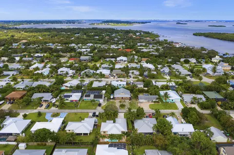5606 SE Matousek St, Stuart, FL 34997 photo 45