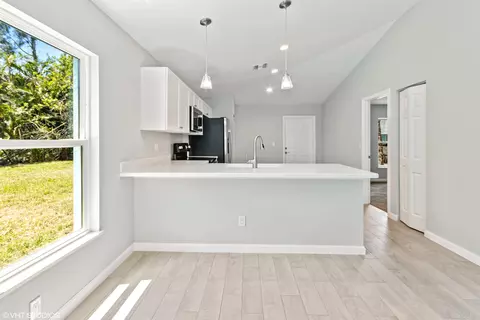 5974 SE Wilsie Dr, Stuart, FL 34997 photo 7