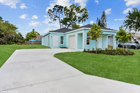 5974 SE Wilsie Dr, Stuart, FL 34997 photo 1