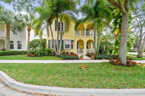 3502 Community Dr, Jupiter, FL 33458 photo 2