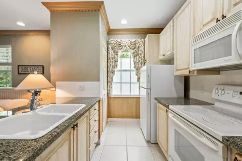 3502 Community Dr, Jupiter, FL 33458 photo 47