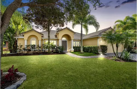 2184 SW Panther Trce, Stuart, FL 34997 photo 1