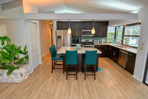 2942 SE Fairway W, Stuart, FL 34997 photo 11