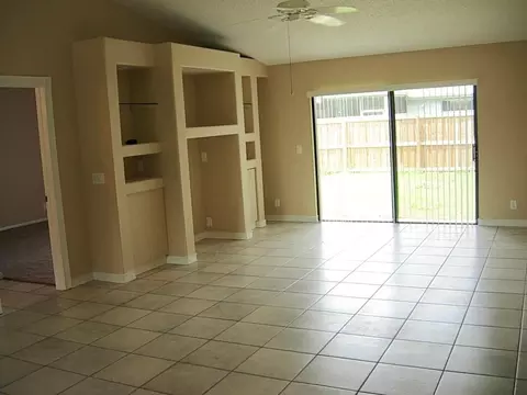 165 Greentree Cir, Jupiter, FL 33458 photo 5