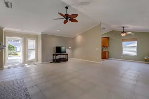 6730 SE Lillian Ct, Stuart, FL 34997 photo 8