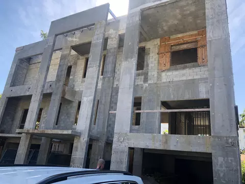 3550 E Glencoe St, Miami, FL 33133 photo 1