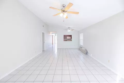 4737 SE Salvatori Rd, Stuart, FL 34997 photo 4
