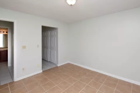 4737 SE Salvatori Rd, Stuart, FL 34997 photo 9