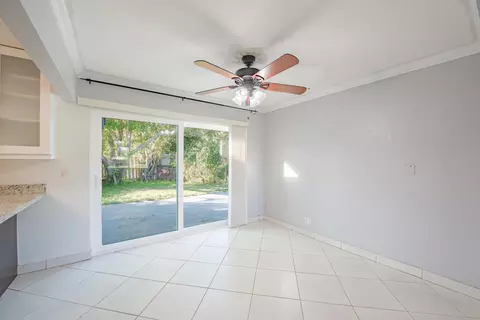2375 NE 9th St, Pompano Beach, FL 33062 photo 6
