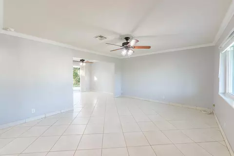 2375 NE 9th St, Pompano Beach, FL 33062 photo 10
