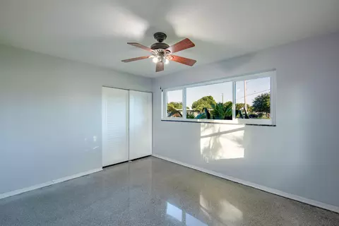 2375 NE 9th St, Pompano Beach, FL 33062 photo 12