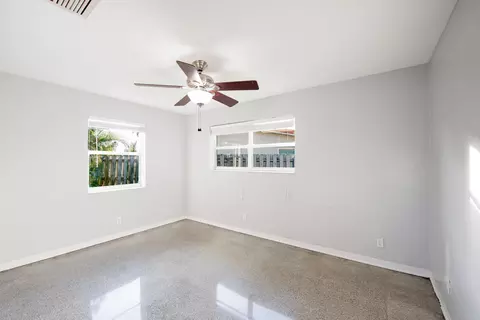 2375 NE 9th St, Pompano Beach, FL 33062 photo 15