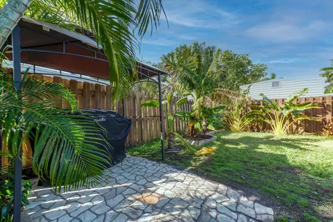 2375 NE 9th St, Pompano Beach, FL 33062 photo 25