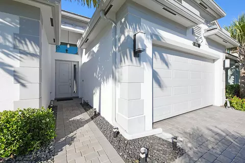 9651 Eagle River Rd, Delray Beach, FL 33446 photo 2