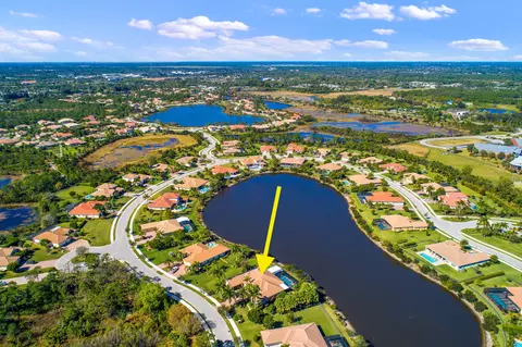 6820 SE Pierre Cir, Stuart, FL 34997 photo 5