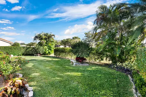 8692 Eagle Run Dr, Boca Raton, FL 33434 photo 2