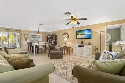 4945 SE Manatee Ter, Stuart, FL 34997 photo 5