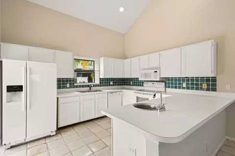1302 Summerwinds Ln, Jupiter, FL 33458 photo 13