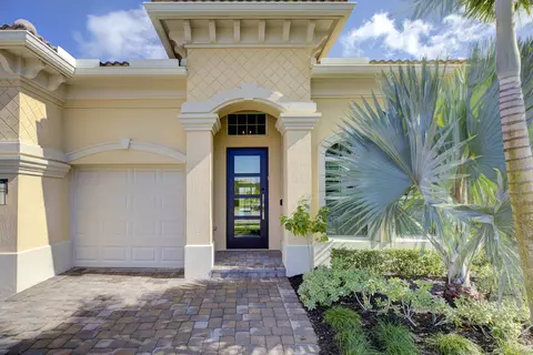 549 Carrara Ct, Jupiter, FL 33478 photo 2