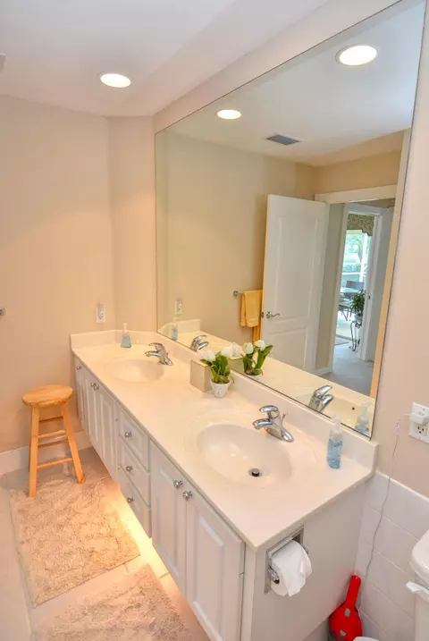 1111 SW Balmoral Trce, Stuart, FL 34997 photo 10