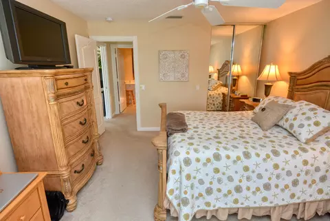 1111 SW Balmoral Trce, Stuart, FL 34997 photo 8