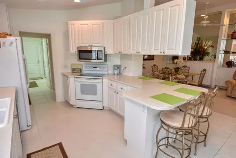 1111 SW Balmoral Trce, Stuart, FL 34997 photo 6