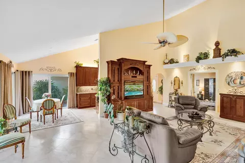 146 Sand Pine Dr, Jupiter, FL 33477 photo 12