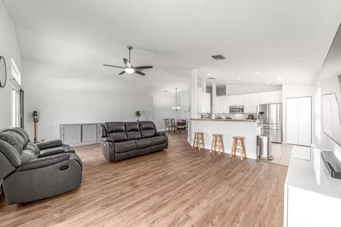 2677 SW Regency Rd, Stuart, FL 34997 photo 6