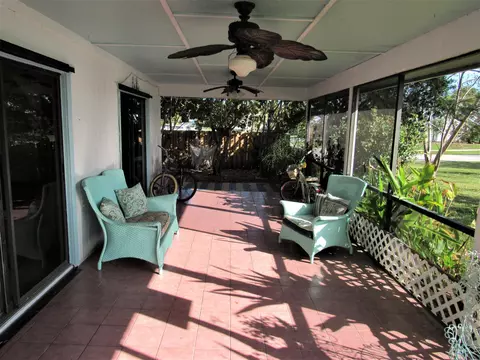 4232 SE Jacaranda St, Stuart, FL 34997 photo 11