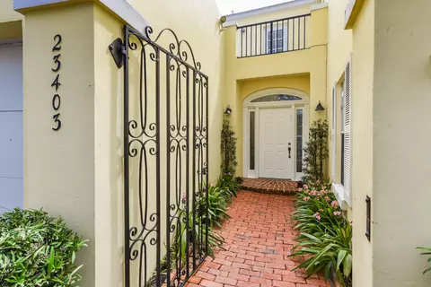 23403 Drayton Dr, Boca Raton, FL 33433 photo 2