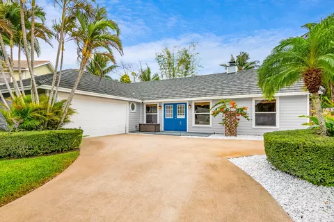 93 Beechwood Trl, Tequesta, FL 33469 photo 2
