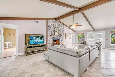 93 Beechwood Trl, Tequesta, FL 33469 photo 10