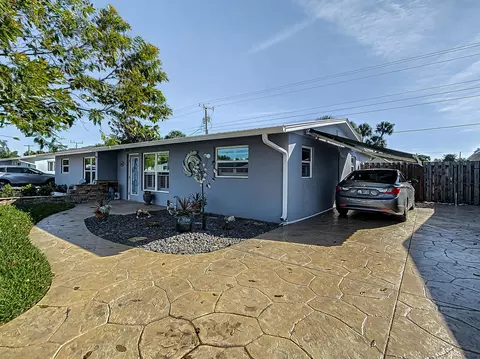 159 SE Sailfish Ln, Stuart, FL 34996 photo 3