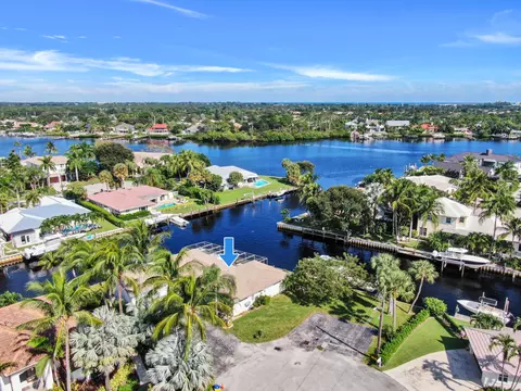 27 Leeward Cir, Tequesta, FL 33469 photo 5