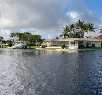 27 Leeward Cir, Tequesta, FL 33469 photo 3
