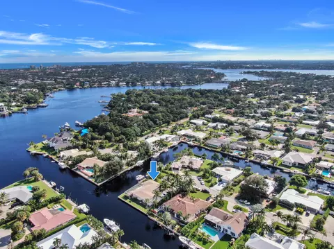 27 Leeward Cir, Tequesta, FL 33469 photo 7