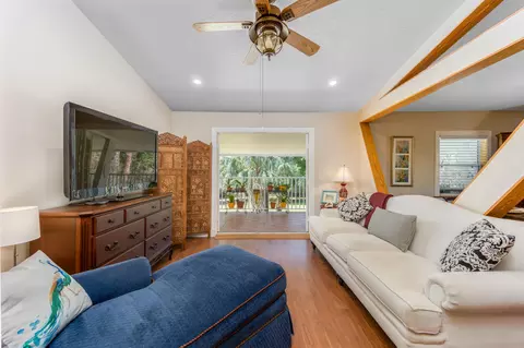 669 SW Linden St, Stuart, FL 34997 photo 26