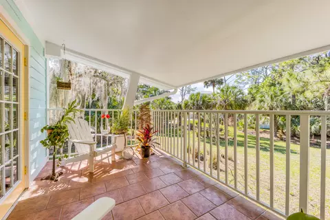 669 SW Linden St, Stuart, FL 34997 photo 32
